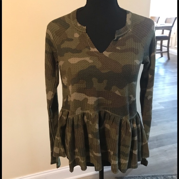 William Rast Tops - New William Rast top